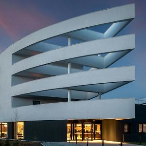 AC Hotel by Marriott Saint-Julien-en-Genevois